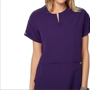 NWOT Figs Purple Cayo